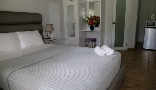 Suite estudio, 1 cama de matrimonio