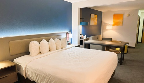 Suite, 1 cama de matrimonio grande con sofá cama, no fumadores