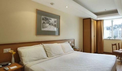 Standard com Cama Casal