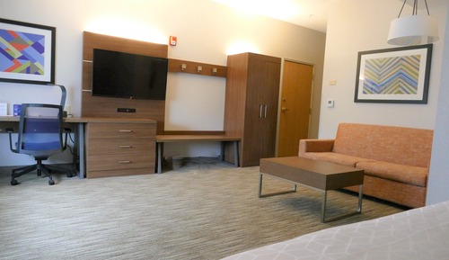 Habitación estándar, 1 cama de matrimonio grande (Mobility, Accessible Tub)