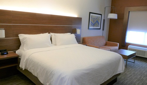 Habitación estándar, 1 cama de matrimonio grande con sofá cama