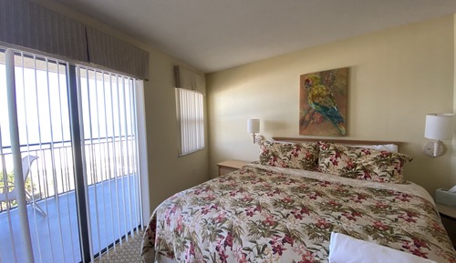 Gulf Front Condo 402