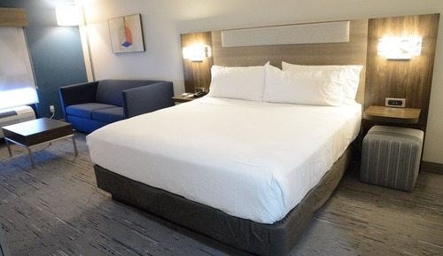 Suite, 1 cama de matrimonio grande con sofá cama