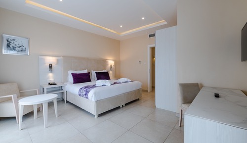 Suite Deluxe, bañera de hidromasaje