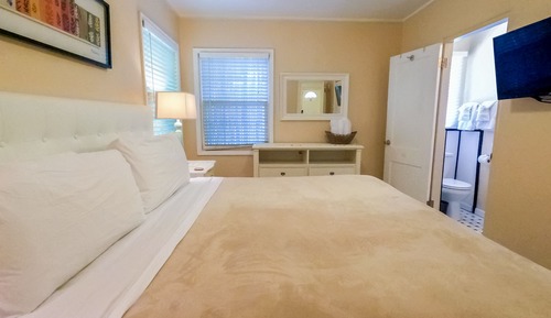 Suite, 1 cama de matrimonio grande con sofá cama