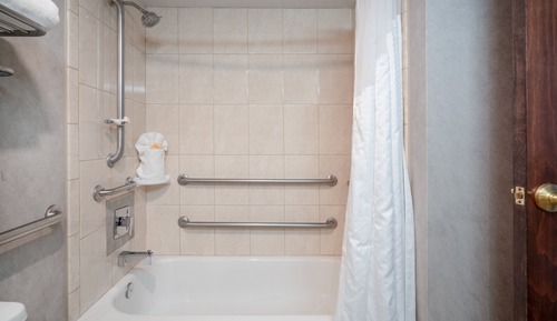 Habitación, 1 cama de matrimonio grande, accesible para personas con discapacidad (Mobility Tub)
