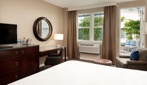 Habitación Deluxe, 1 cama de matrimonio grande, vistas al jardín