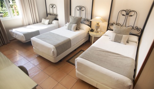 Habitación triple estándar