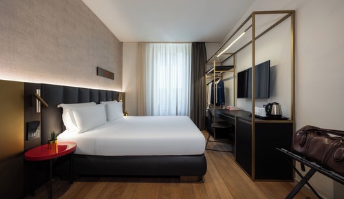 Triple Deluxe Room