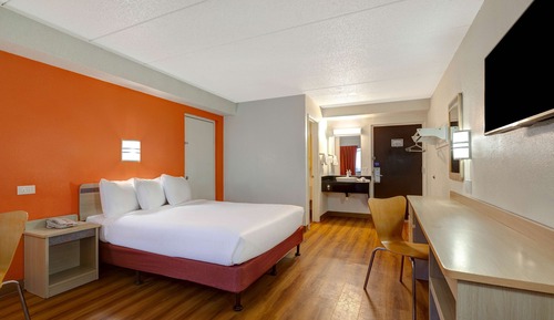Habitación Deluxe, 1 cama de matrimonio, no fumadores, frigorífico y microondas