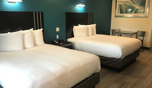 Suite, 2 camas de matrimonio, no fumadores, cocina básica
