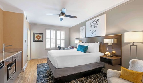 Habitación estándar, 1 cama de matrimonio grande, no fumadores, frigorífico y microondas