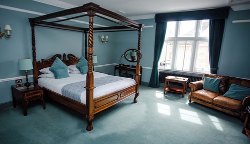 Habitación doble (Four Poster Bed)