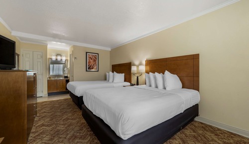 Habitación estándar, 2 camas de matrimonio, no fumadores, vistas a la ciudad
