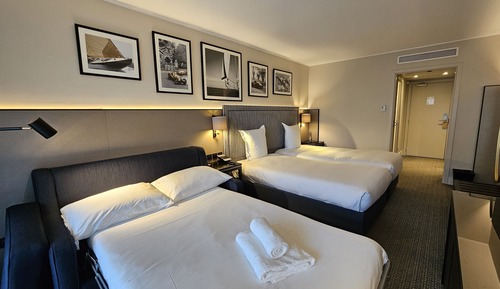 Habitación Deluxe, varias camas