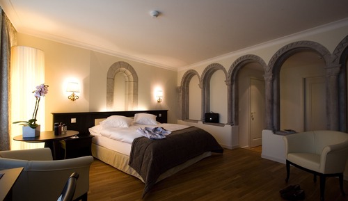 Suite, varias camas, vistas al lago