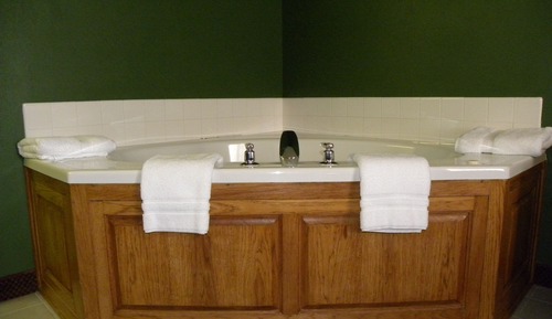 Suite, 1 cama de matrimonio grande, bañera de hidromasaje