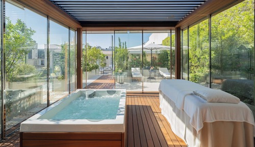 Eden Suite