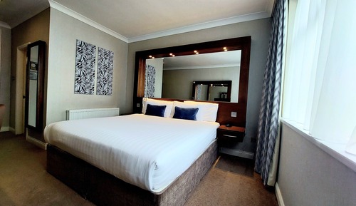 Habitación superior, 1 cama de matrimonio grande