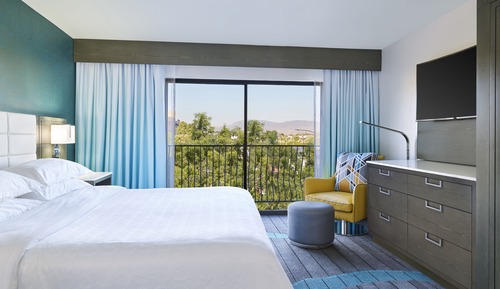 Suite Club, 1 cama de matrimonio grande con sofá cama
