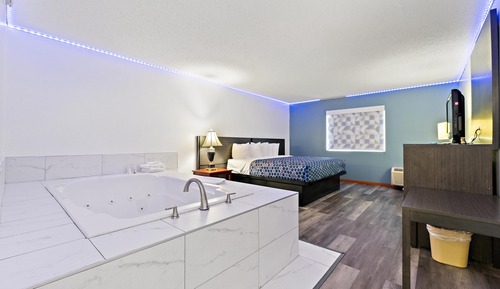 Habitación Signature, 1 cama de matrimonio grande, bañera de hidromasaje