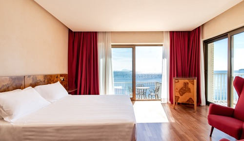 Suite junior, balcón, vistas al mar (Gio Ponti)
