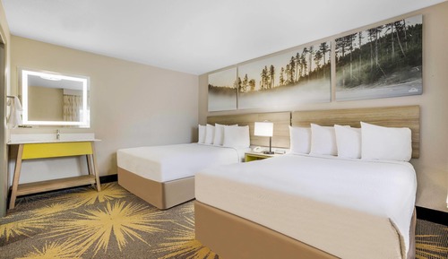 Habitación, varias camas, no fumadores (2nd Floor Only)