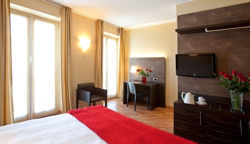 Habitación superior, 1 cama de matrimonio grande, no fumadores