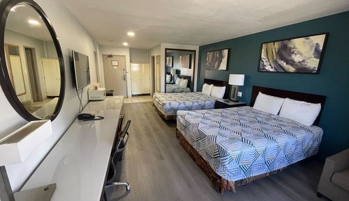 Habitación básica, 2 camas dobles
