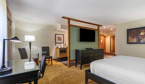 Suite, 1 cama de matrimonio grande, accesible para personas con discapacidad, cocina (No Pets)
