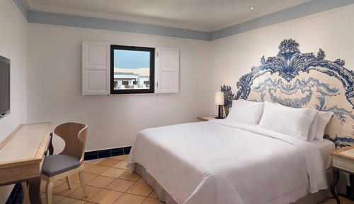 Suite junior, 1 cama de matrimonio, no fumadores, vistas al complejo turístico (Balcony)