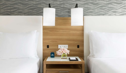 Habitación, 2 camas de matrimonio, bañera