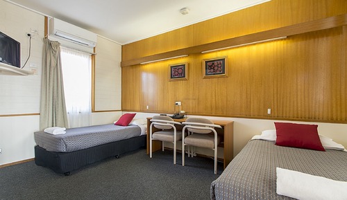 Habitación estándar con 2 camas individuales