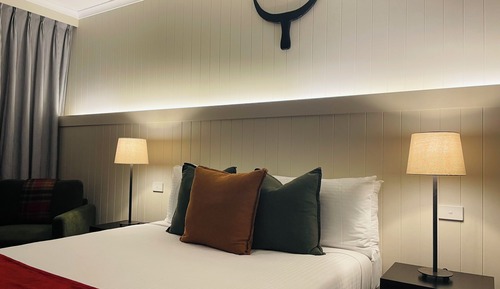 Habitación doble, 1 cama de matrimonio, bañera de hidromasaje
