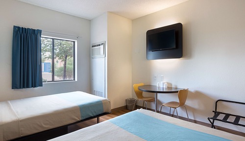 Habitación estándar, 2 camas dobles, fumadores