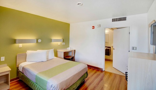 Habitación Deluxe, 1 cama de matrimonio, no fumadores, frigorífico y microondas