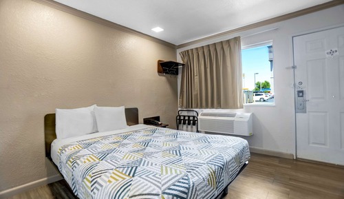 Habitación estándar, 1 cama doble, accesible para personas con discapacidad, no fumadores