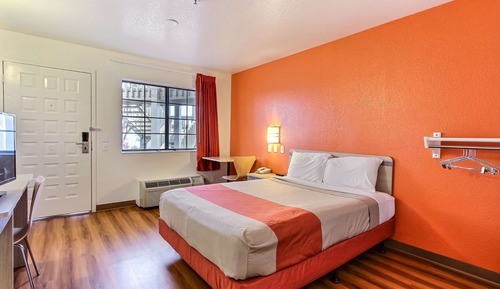 Habitación estándar, 1 cama de matrimonio, no fumadores