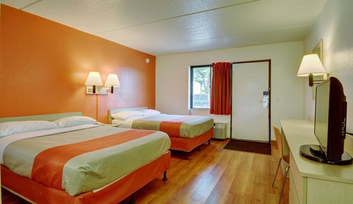 Habitación estándar, 2 camas dobles, no fumadores, frigorífico y microondas