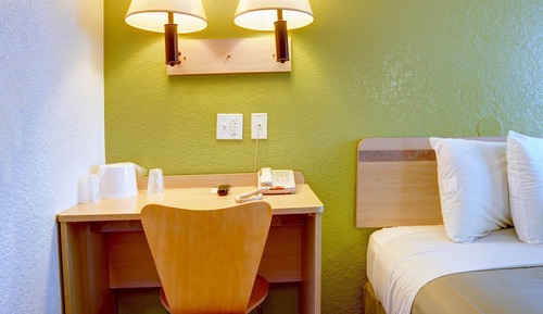Habitación estándar, 1 cama doble, accesible para personas con discapacidad, no fumadores
