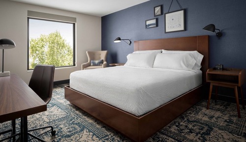 Suite, 1 habitación (Mobility/Hearing Access, Roll-In Shwr)