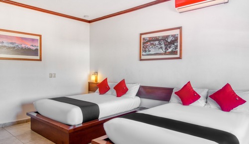 Habitación cuádruple estándar, 2 camas dobles