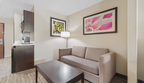 Suite, 1 cama de matrimonio grande, bañera accesible (Comm & Mobil, Accessible Tub)