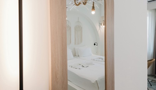 Habitación Deluxe doble, 1 cama de matrimonio, vistas parciales al mar