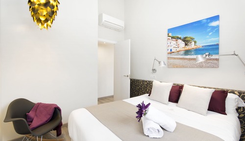 Three-Bedroom Apartment with Terrace