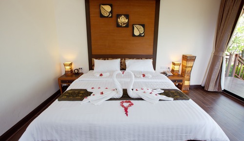 Habitación Deluxe con 1 cama doble o 2 individuales, vistas al jardín