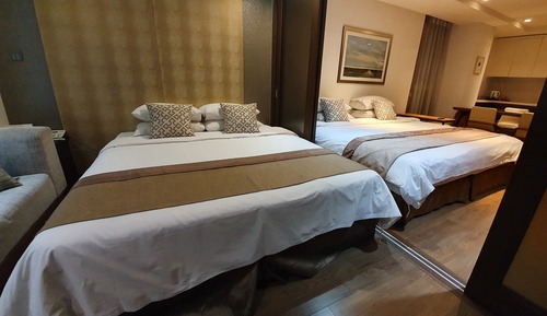 Suite familiar