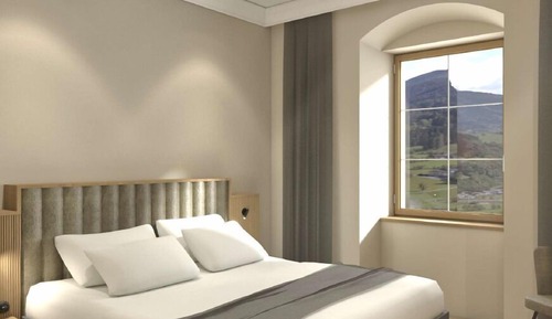Habitación Deluxe doble de uso individual, 1 cama de matrimonio grande, vistas a la montaña