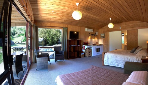 Estudio, 1 cama de matrimonio, vistas al jardín