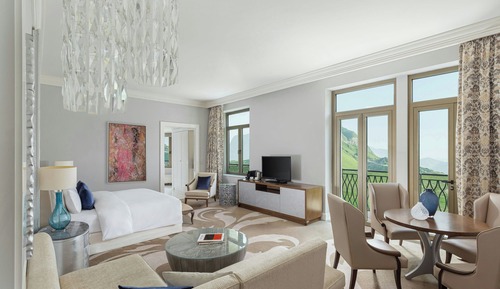 Suite junior, 1 cama de matrimonio grande, balcón, vistas a la montaña